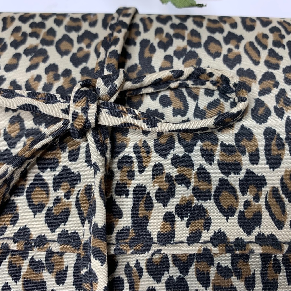 NINE WEST Leopard Print Jewelry Travel Roll NWT - Picture 6 of 8